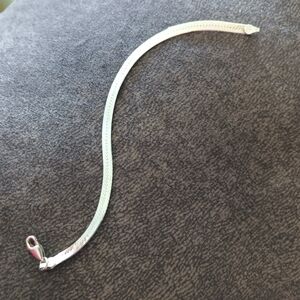 7" Sterling Silver Herringbone Bracelet